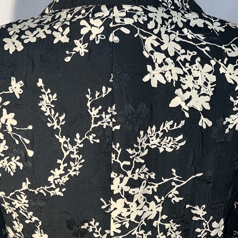 Anne Klein 2-tone jacquard fitted midi length jacket-4 flap pockets-silk ties - Picture 8 of 14